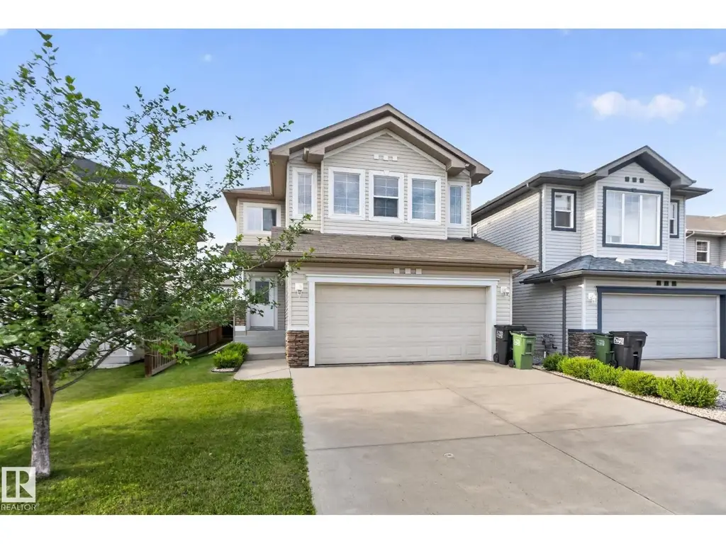 7858 170a Av Nw, Edmonton